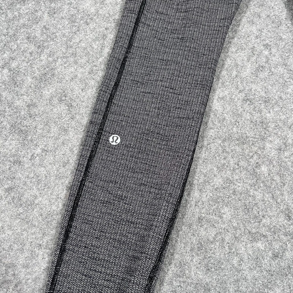 Lululemon‎ Athletic Teeny Tooth White Black Speed Up 28" Tights Women's Size 6 - Picture 5 of 8